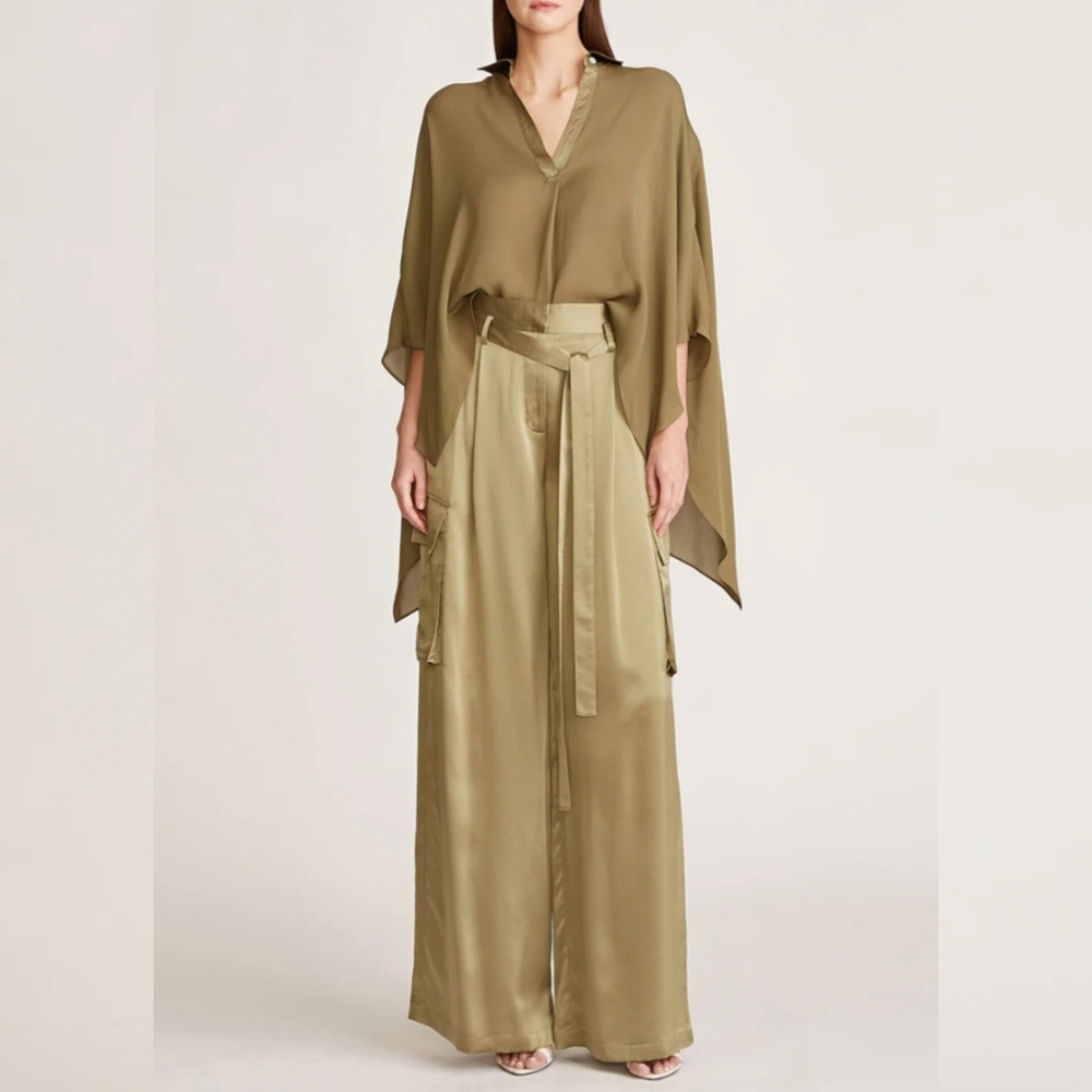 🔥Halston Helen Sheer Kaftan Celadon Green Top